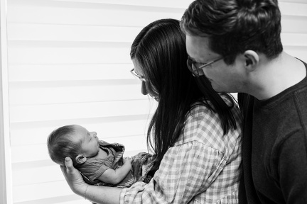 Evanstein Family Newborn BW-147