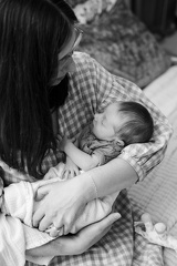 Evanstein Family Newborn BW-189