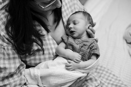 Evanstein Family Newborn BW-195