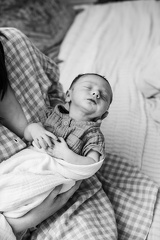 Evanstein Family Newborn BW-198
