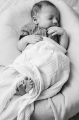 Evanstein Family Newborn BW-199