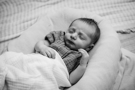 Evanstein Family Newborn BW-201